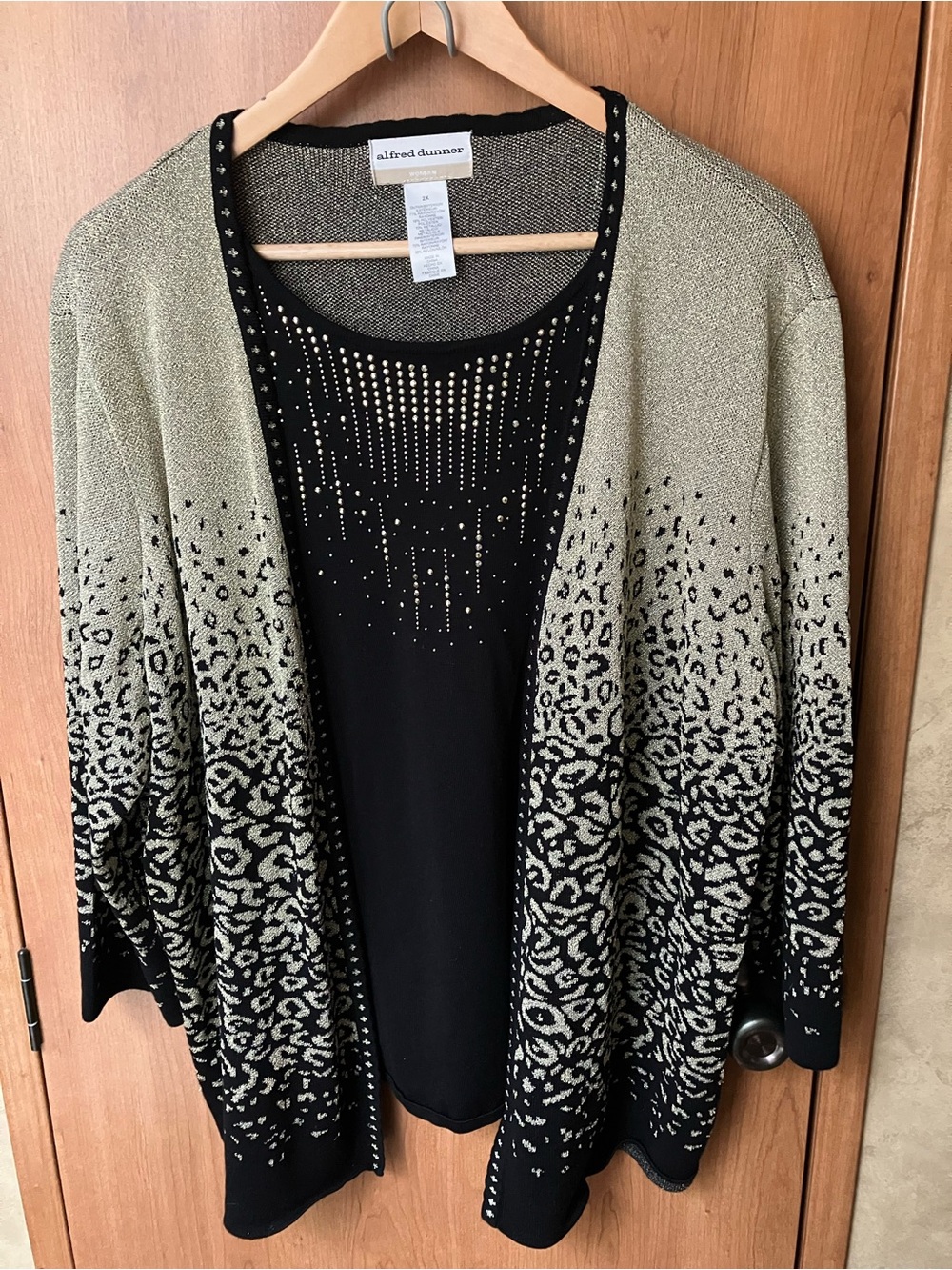 Alfred Dunner Black and Gold Metallic Leopard-Print Open Twofer Cardigan 2X